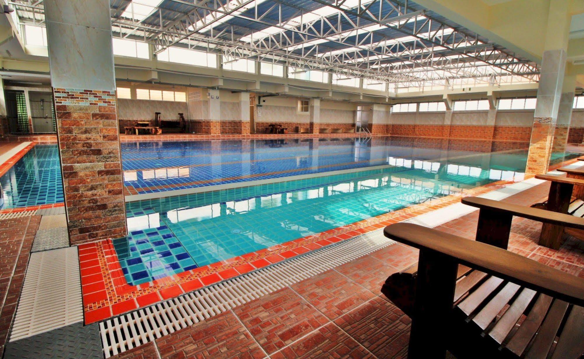 Ac Sport Village Bangkok Eksteriør billede